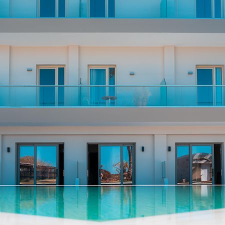 Malia Bay Beach Hotel & Bungalows Exteriör bild